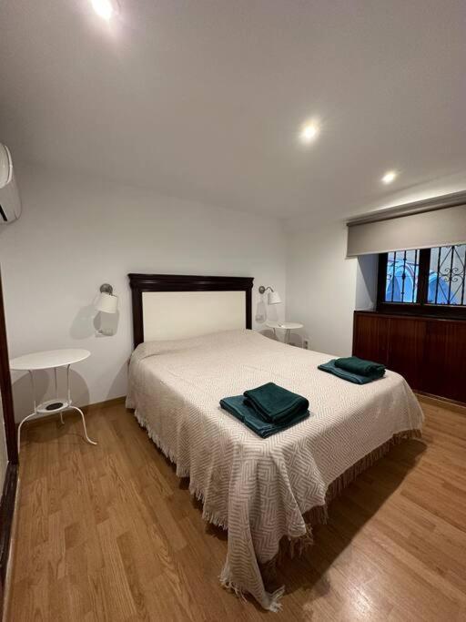 Apartamento Patio Sevillano Frente Catedral Bagian luar foto