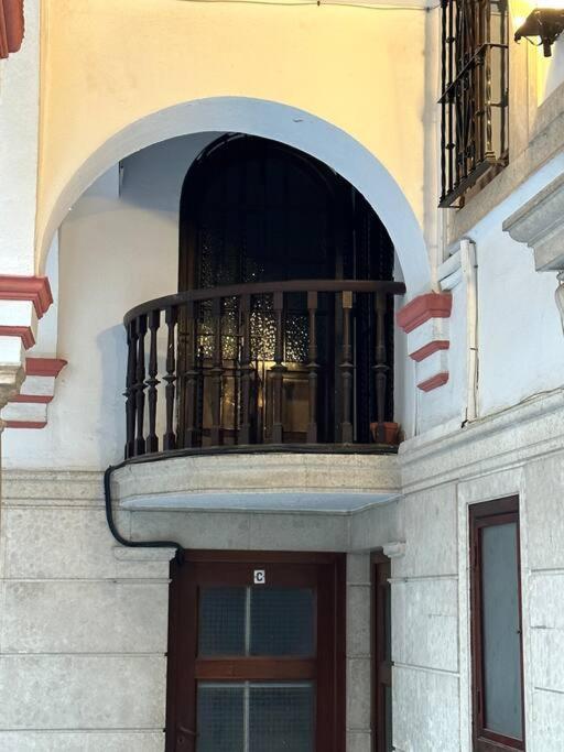 Apartamento Patio Sevillano Frente Catedral Bagian luar foto